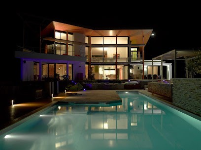 Carré Bleu - Piscines Pyrenees Construction - Spas Hotspring, Pisciniste à Serres-Castet