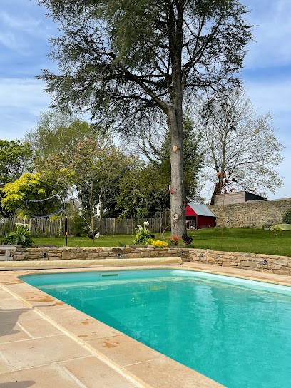 Tanguy Piscine SARL, Pisciniste à Trégunc