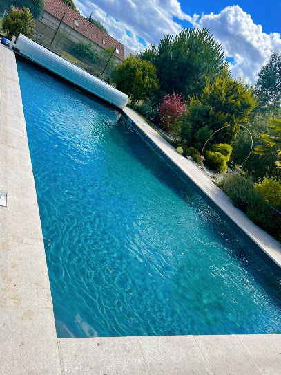 Alf Piscine 27 Pisciniste aux Baux-Sainte-Croix