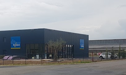 Piscines Desjoyaux, Pisciniste à Thiers