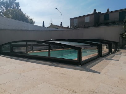 Fabricant installateur abris de piscine sans rail au sol Profils Abris France, Magasin de Matériel pour Piscines à Vauvert