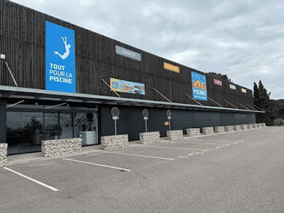 Cash Piscines, Magasin De Matériel Pour Piscines à Bollène