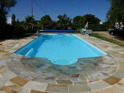 Piscines De France Pau, Pisciniste à Escurès
