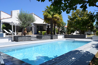 Piscines Marbella, Pisciniste à Brem-sur-Mer