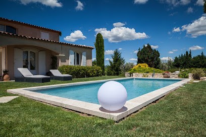 Pisciniste Yvelines - Piscines Sur Mesure, Pisciniste à Verneuil-sur-Seine