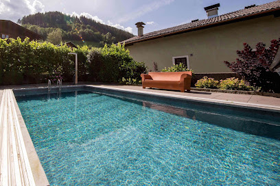 Liner Specialistes, Pisciniste à la Richardais