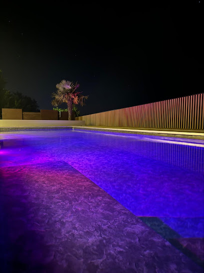 Infinitude Piscine, Pisciniste à Druelle Balsac