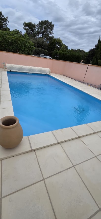 Sur L'o Piscine, Pisciniste à Avensan