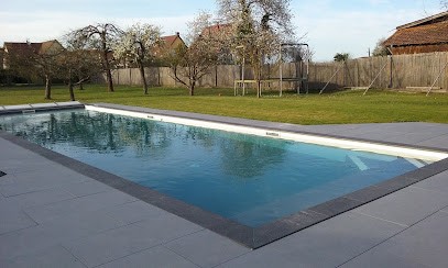 La Belle Bleue, Pisciniste à Sermersheim